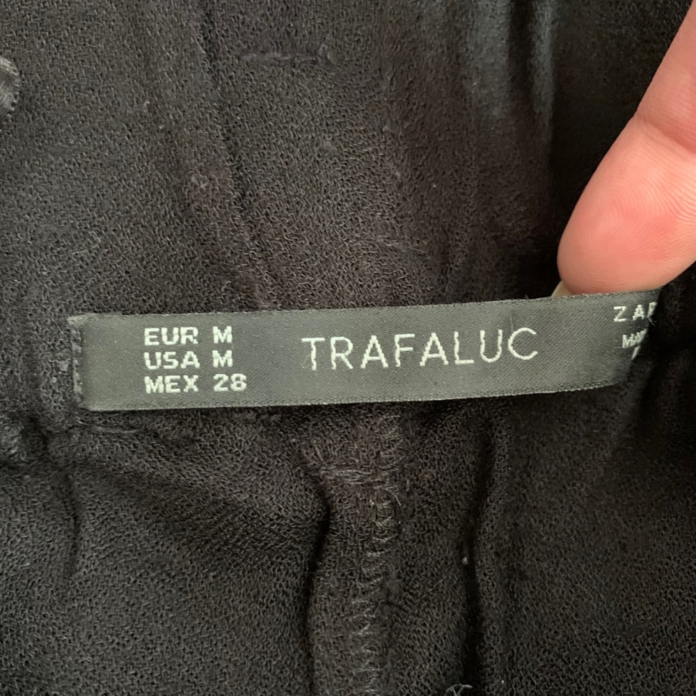 Trafaluc by Zara paperbag jogger